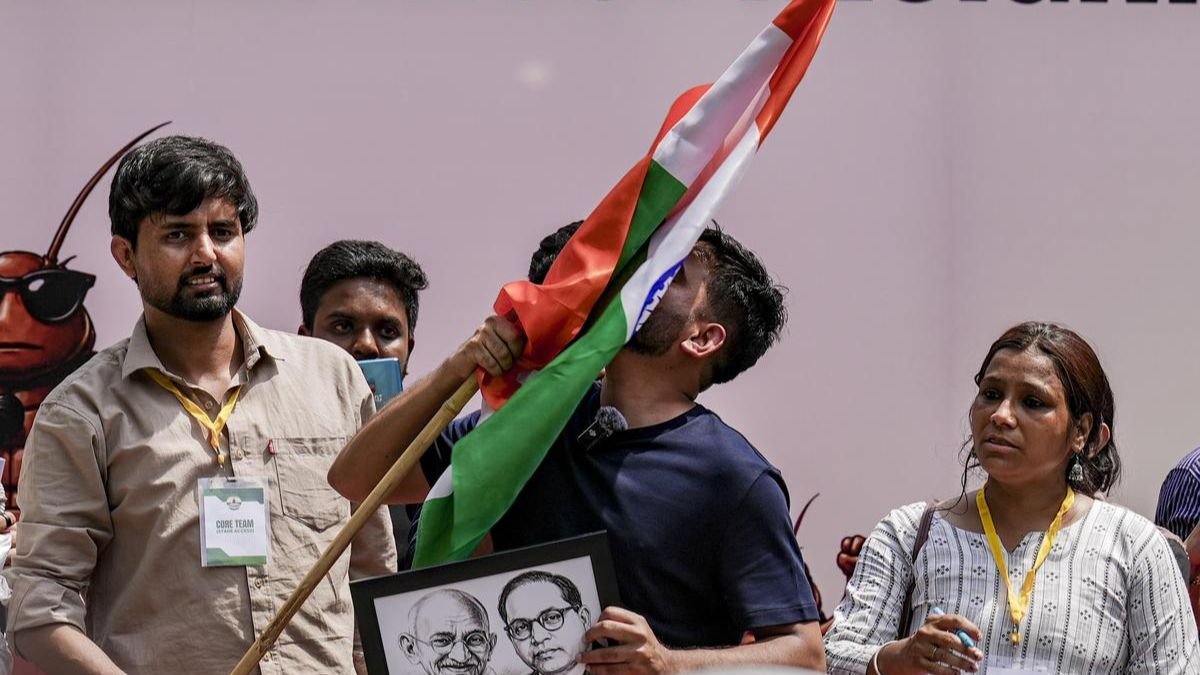 CJP’s Abhijeet Dipke’s Birthday Message for Dharmendra Pradhan Sparks Debate